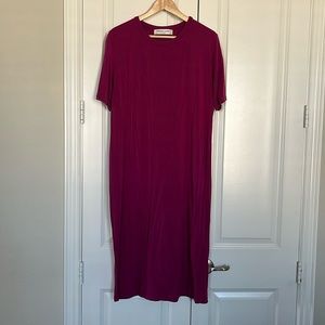 Sonnet James midi mom “play dress” can be styled up/down. Super comfy/soft.
